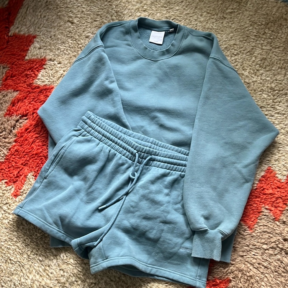 Aritzia Lounge Set